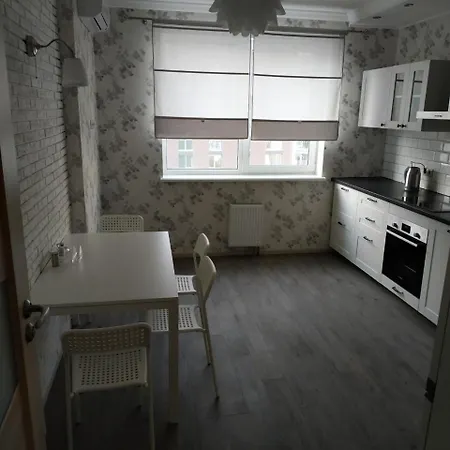 Comfort Apartment On Bogdanivska Street 7B Kyiv Exterior photo